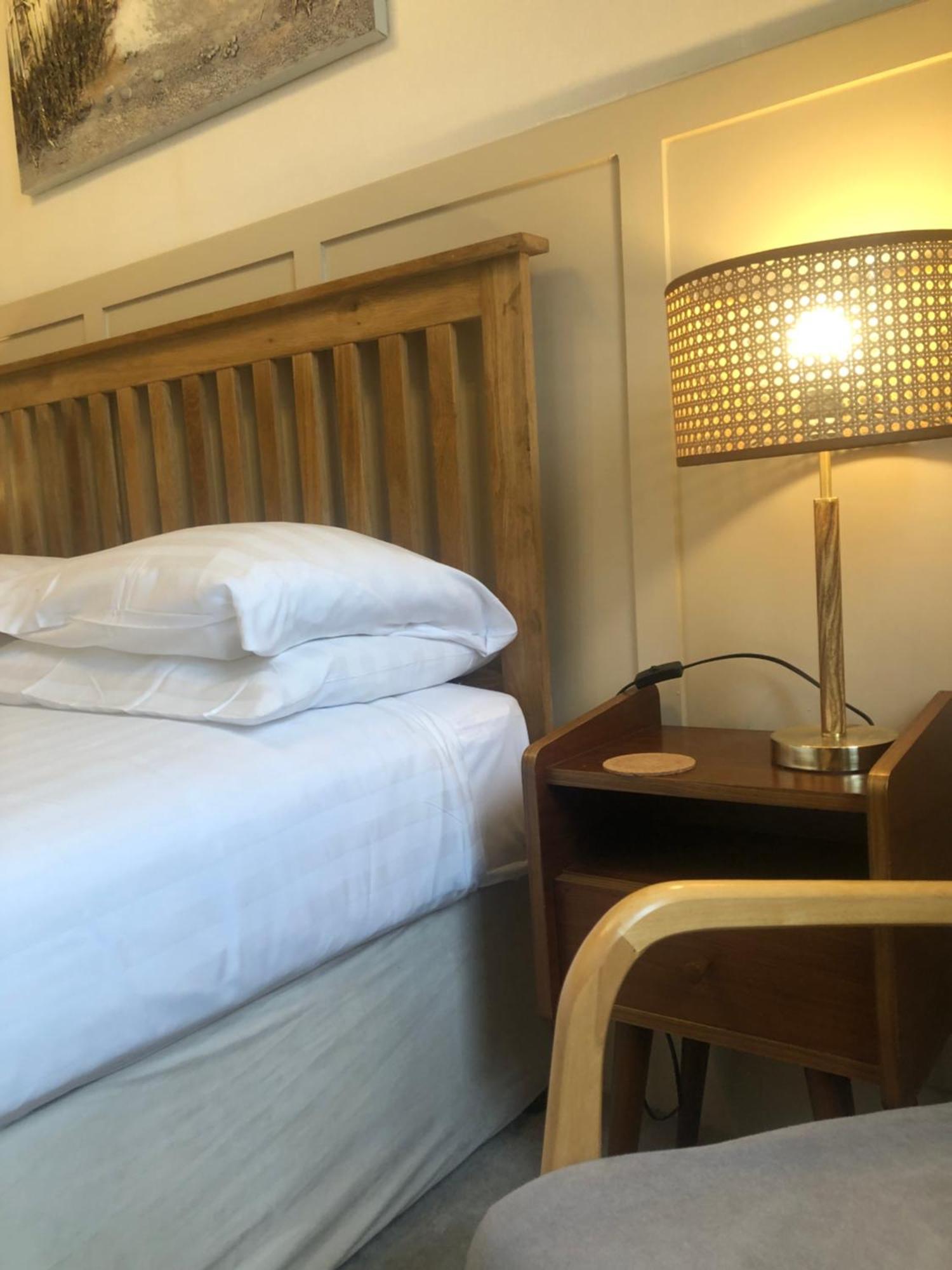 Helmsman Guesthouse Аберистуит Номер фото